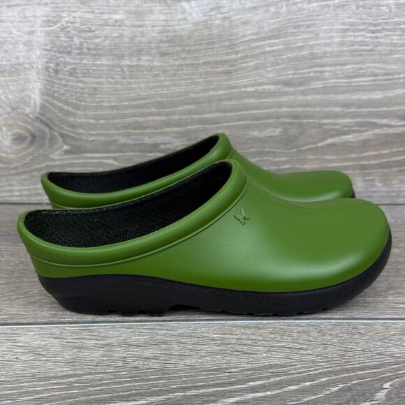 Sloggers Premium Garden Clog Women’s Sz 7 Cactus Green Black Rubber Slip On Shoe - Picture 1 of 10